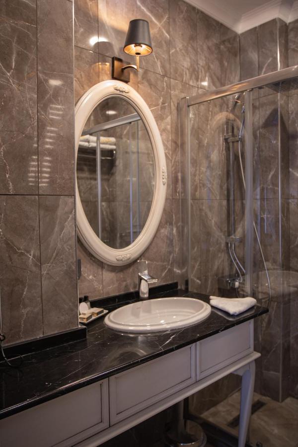 Louis Rooms Istanbul Exteriör bild